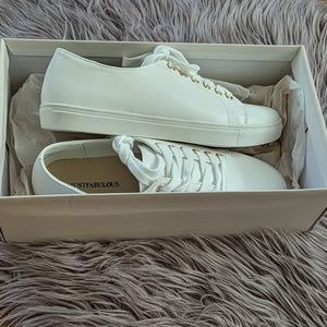 Pure white sneakers size 7 NEW